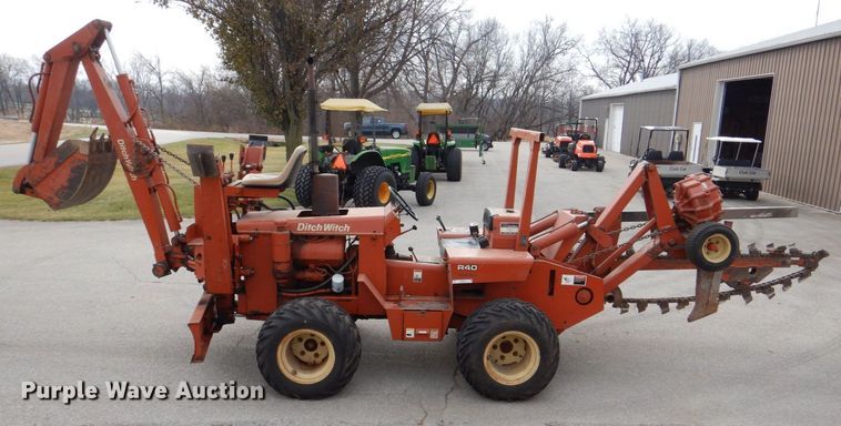 image for item MJ9918 1978 Ditch Witch R40  trencher