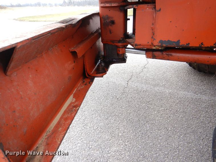 image for item MJ9918 1978 Ditch Witch R40  trencher