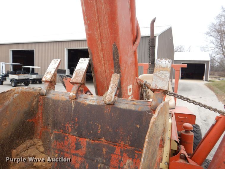 image for item MJ9918 1978 Ditch Witch R40  trencher
