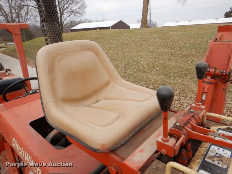 image for item MJ9918 1978 Ditch Witch R40  trencher