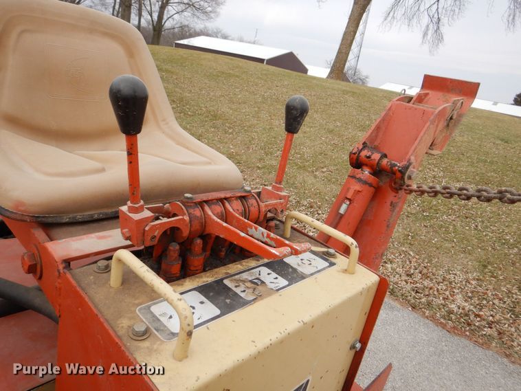 image for item MJ9918 1978 Ditch Witch R40  trencher