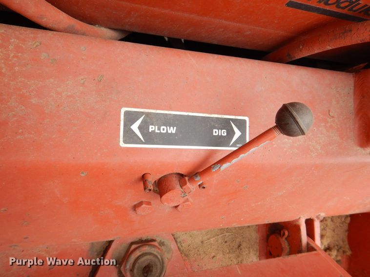 image for item MJ9918 1978 Ditch Witch R40  trencher