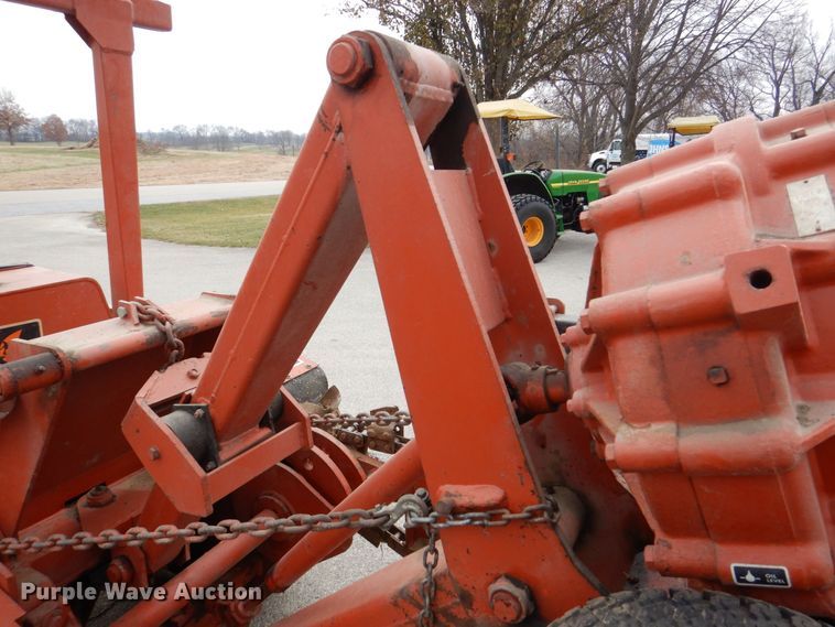 image for item MJ9918 1978 Ditch Witch R40  trencher