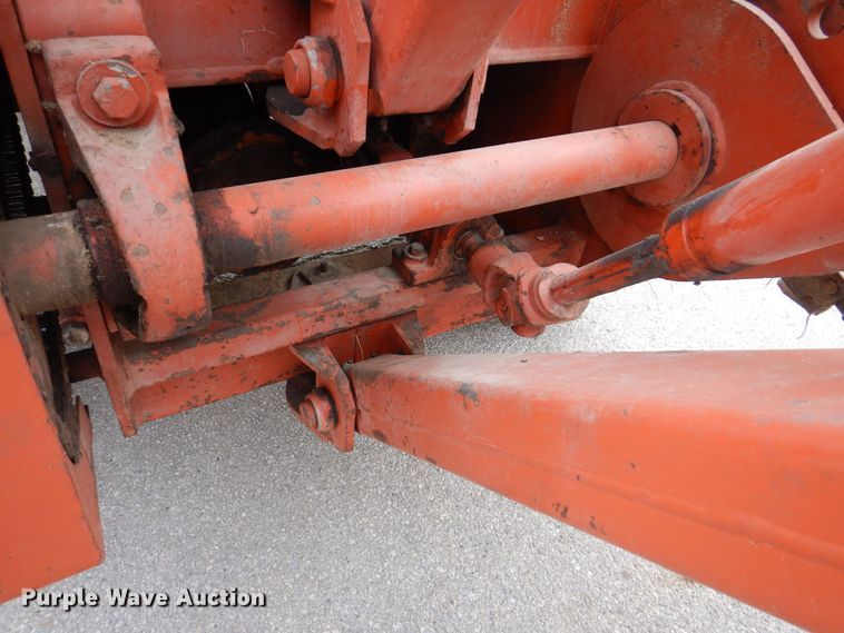 image for item MJ9918 1978 Ditch Witch R40  trencher