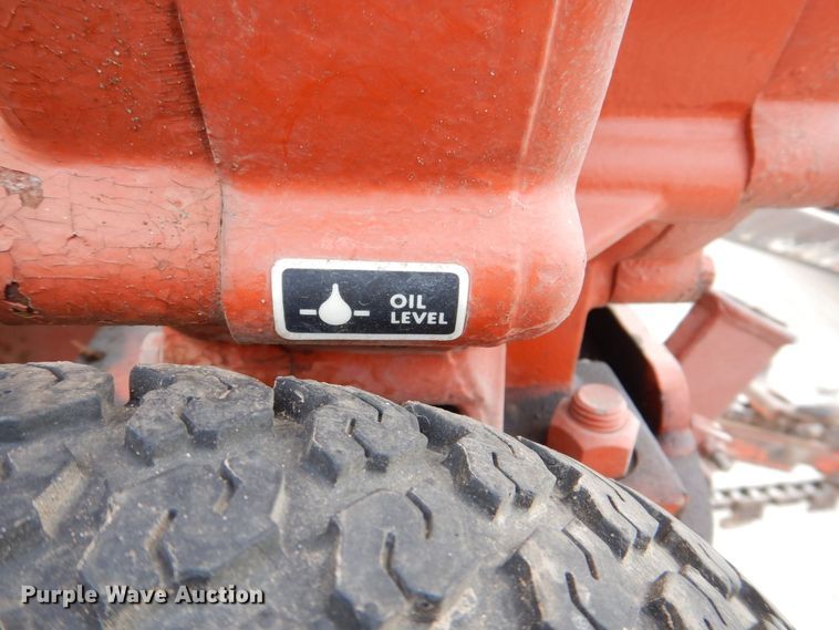 image for item MJ9918 1978 Ditch Witch R40  trencher