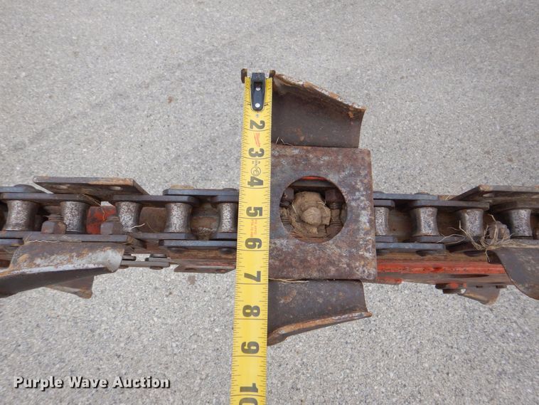 image for item MJ9918 1978 Ditch Witch R40  trencher