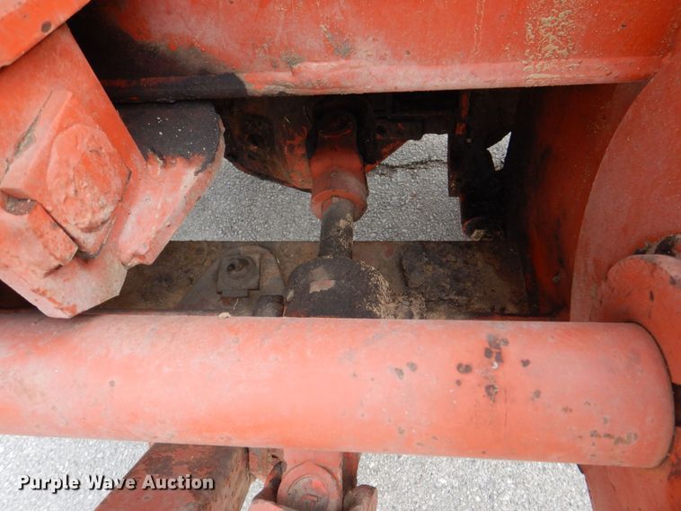 image for item MJ9918 1978 Ditch Witch R40  trencher