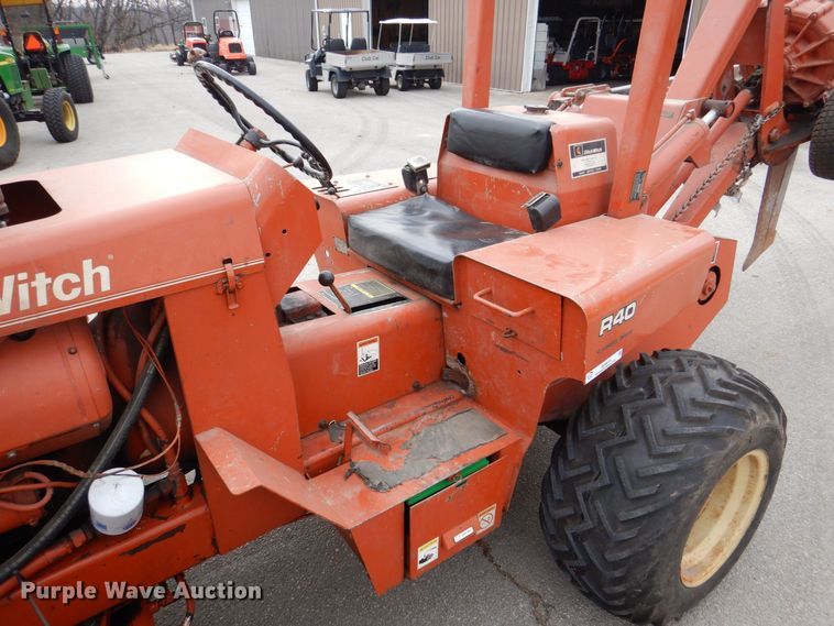 image for item MJ9918 1978 Ditch Witch R40  trencher