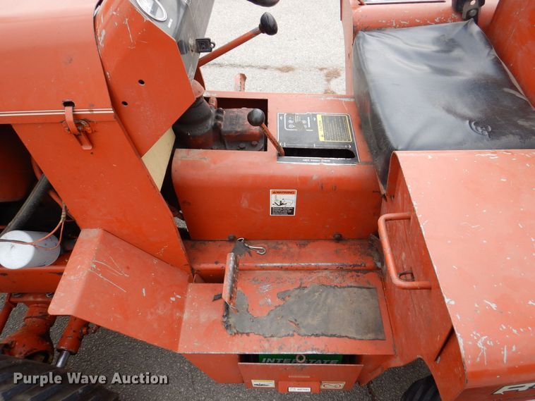 image for item MJ9918 1978 Ditch Witch R40  trencher
