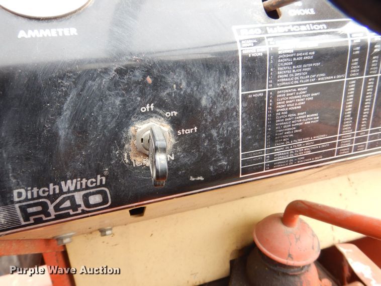 image for item MJ9918 1978 Ditch Witch R40  trencher