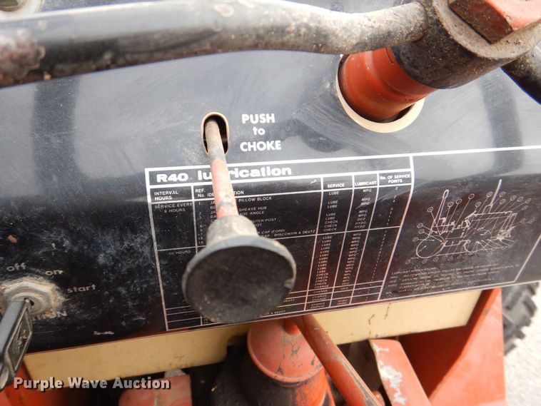 image for item MJ9918 1978 Ditch Witch R40  trencher