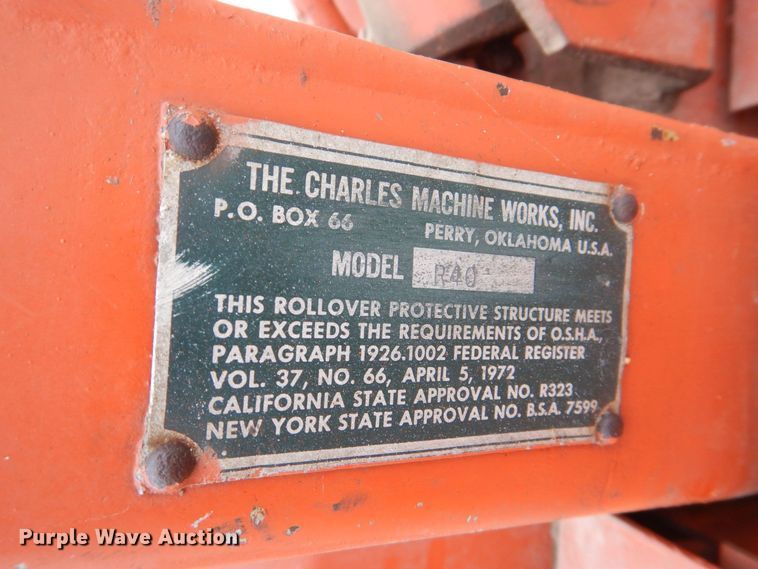 image for item MJ9918 1978 Ditch Witch R40  trencher