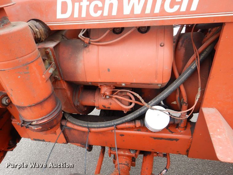 image for item MJ9918 1978 Ditch Witch R40  trencher
