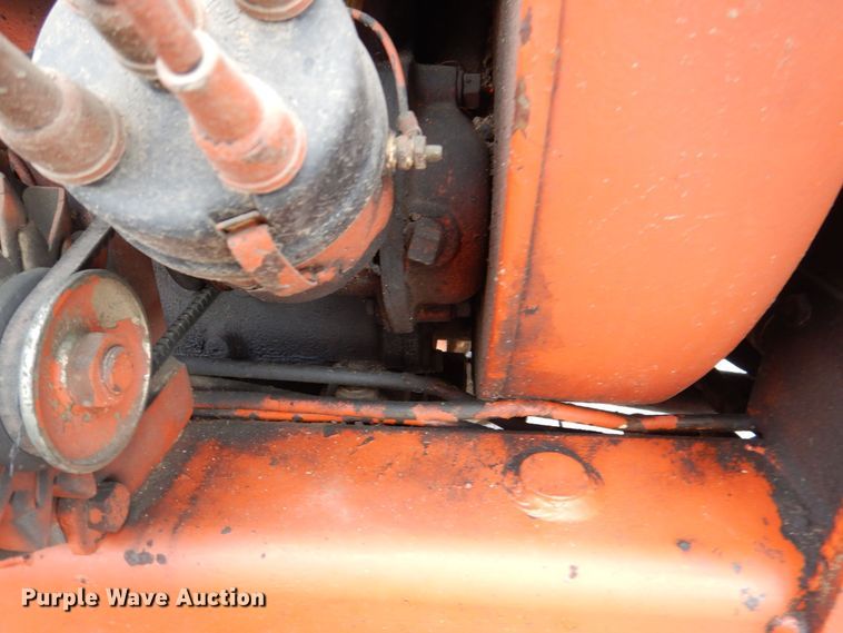 image for item MJ9918 1978 Ditch Witch R40  trencher