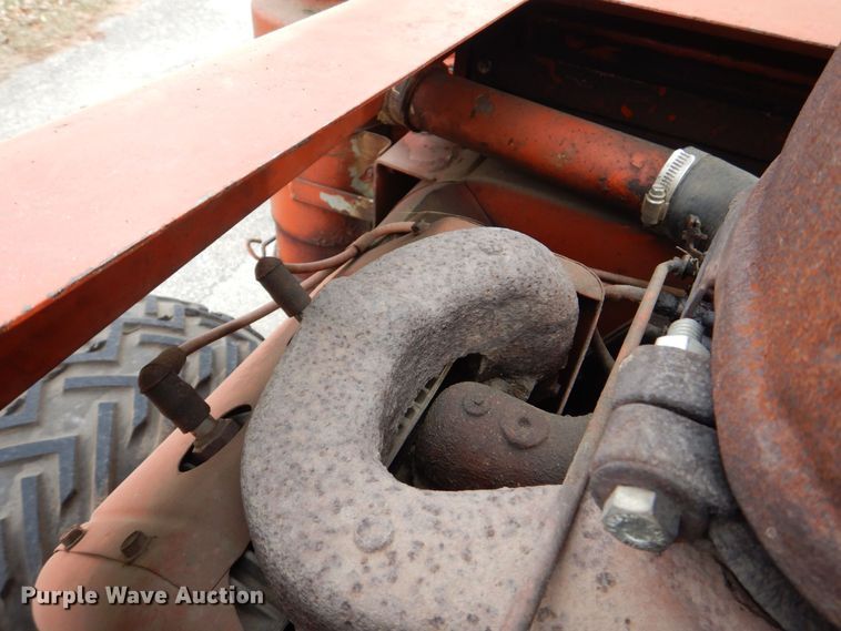 image for item MJ9918 1978 Ditch Witch R40  trencher