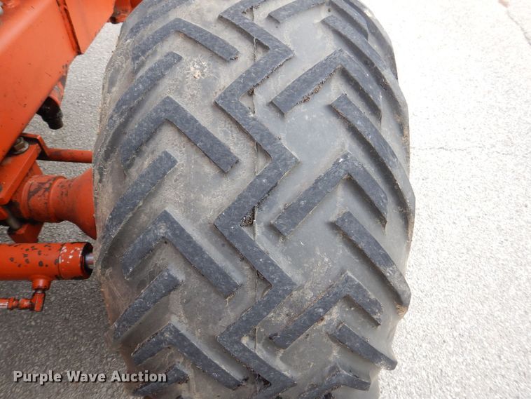 image for item MJ9918 1978 Ditch Witch R40  trencher