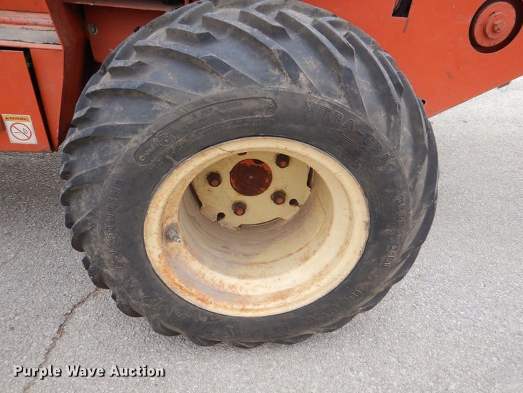 image for item MJ9918 1978 Ditch Witch R40  trencher