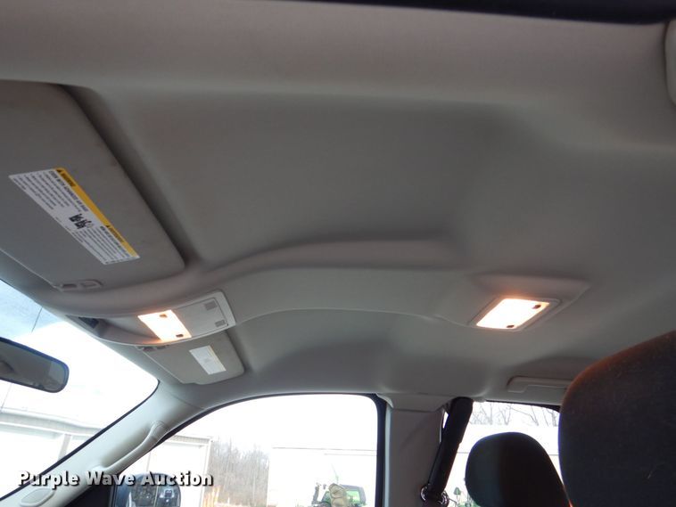 image for item MJ9919 2011 Chevrolet Silverado 1500  Ext. Cab pickup truck