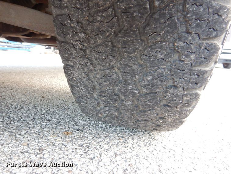 image for item MJ9919 2011 Chevrolet Silverado 1500  Ext. Cab pickup truck