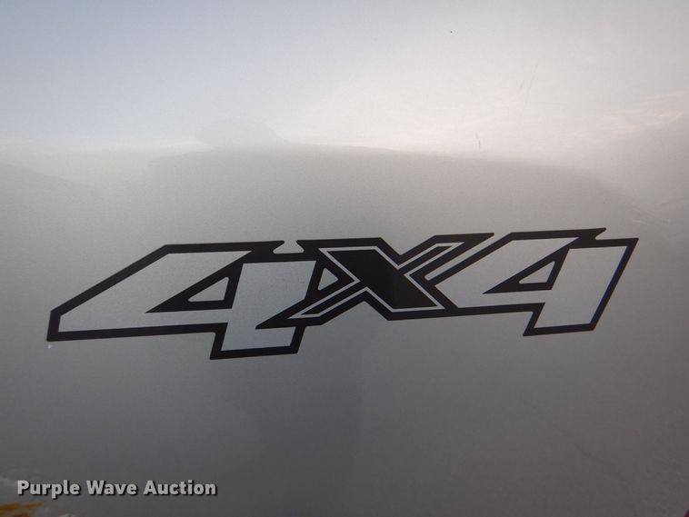 image for item MJ9919 2011 Chevrolet Silverado 1500  Ext. Cab pickup truck