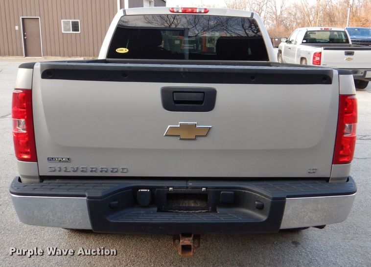 image for item MJ9920 2008 Chevrolet Silverado 1500 LT  Ext. Cab pickup truck