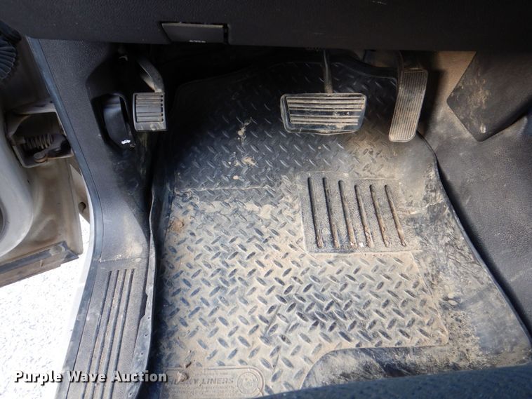 image for item MJ9920 2008 Chevrolet Silverado 1500 LT  Ext. Cab pickup truck