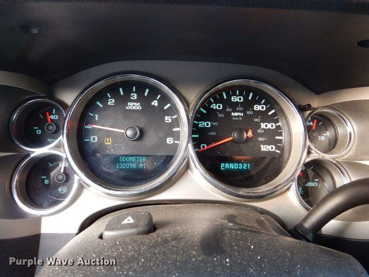 image for item MJ9920 2008 Chevrolet Silverado 1500 LT  Ext. Cab pickup truck