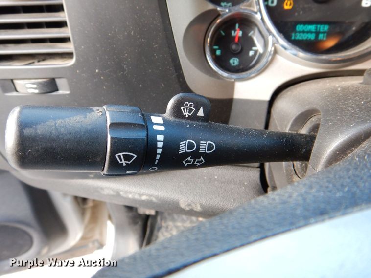 image for item MJ9920 2008 Chevrolet Silverado 1500 LT  Ext. Cab pickup truck