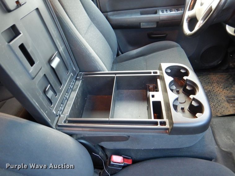 image for item MJ9920 2008 Chevrolet Silverado 1500 LT  Ext. Cab pickup truck