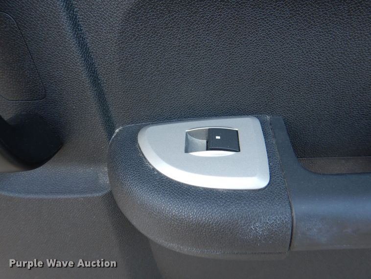 image for item MJ9920 2008 Chevrolet Silverado 1500 LT  Ext. Cab pickup truck