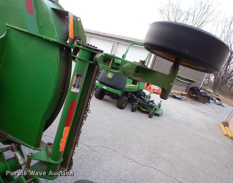 image for item MJ9922 2003 John Deere HX15  batwing rotary mower