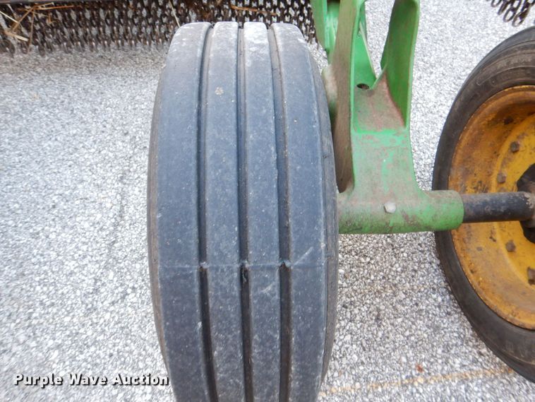 image for item MJ9922 2003 John Deere HX15  batwing rotary mower