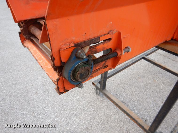 image for item MJ9923 2011 Henderson FSP2X9XHYDXMILD  spreader