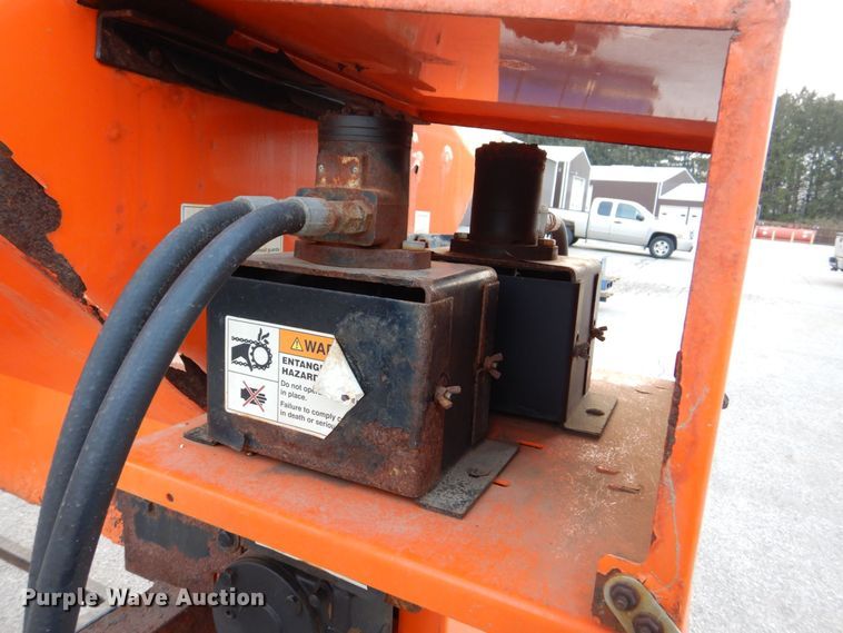 image for item MJ9923 2011 Henderson FSP2X9XHYDXMILD  spreader