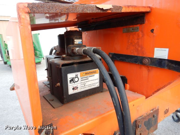 image for item MJ9923 2011 Henderson FSP2X9XHYDXMILD  spreader