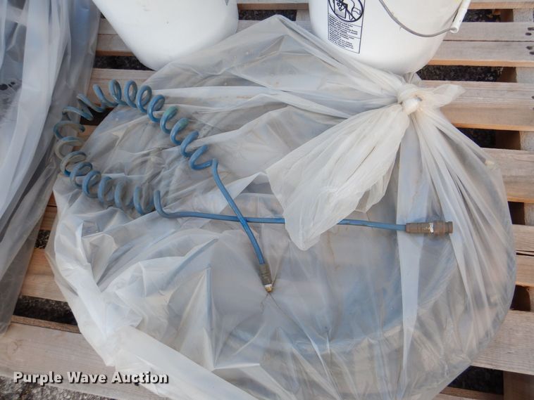 image for item MJ9924 2006 Bend Pak HD-12-B  four post automotive lift