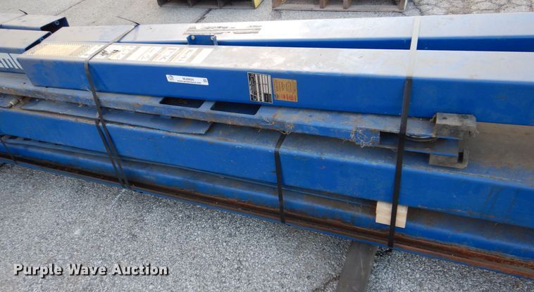 image for item MJ9924 2006 Bend Pak HD-12-B  four post automotive lift