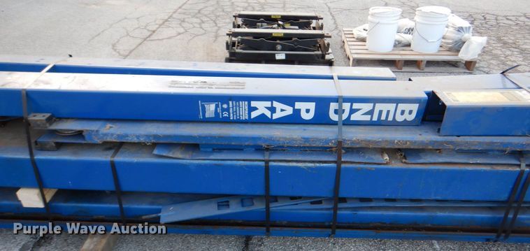 image for item MJ9924 2006 Bend Pak HD-12-B  four post automotive lift