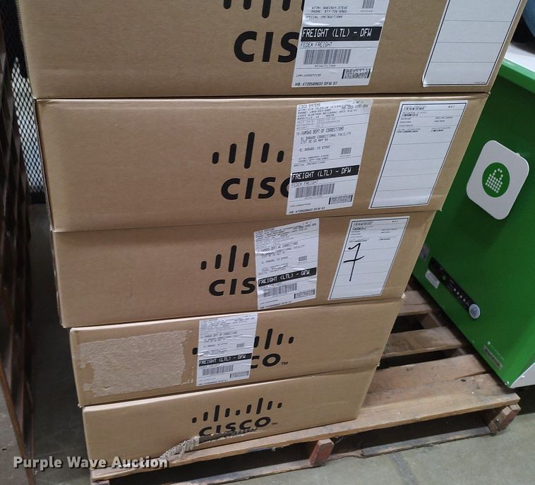 image for item MM9797 (9) Cisco C9200L ethernet switches
