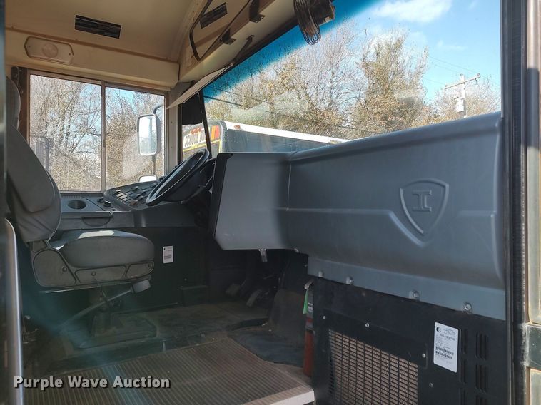 image for item MM9806 2012 International  school bus