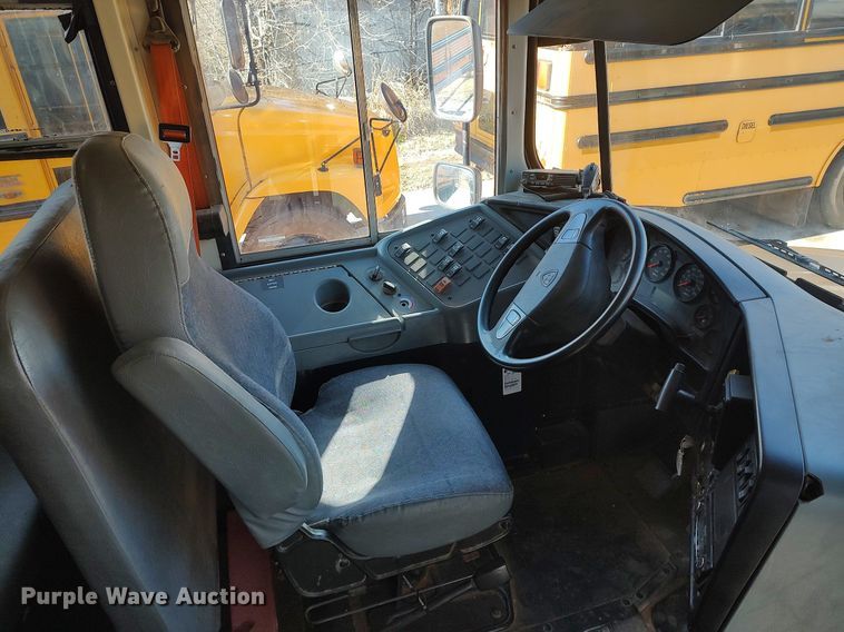 image for item MM9806 2012 International  school bus