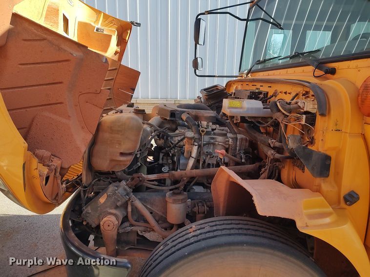 image for item MM9806 2012 International  school bus