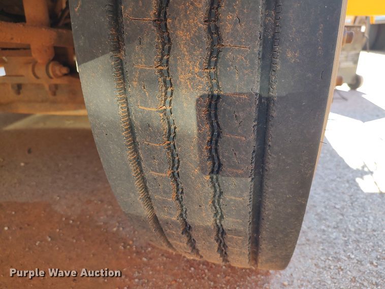 image for item MM9806 2012 International  school bus