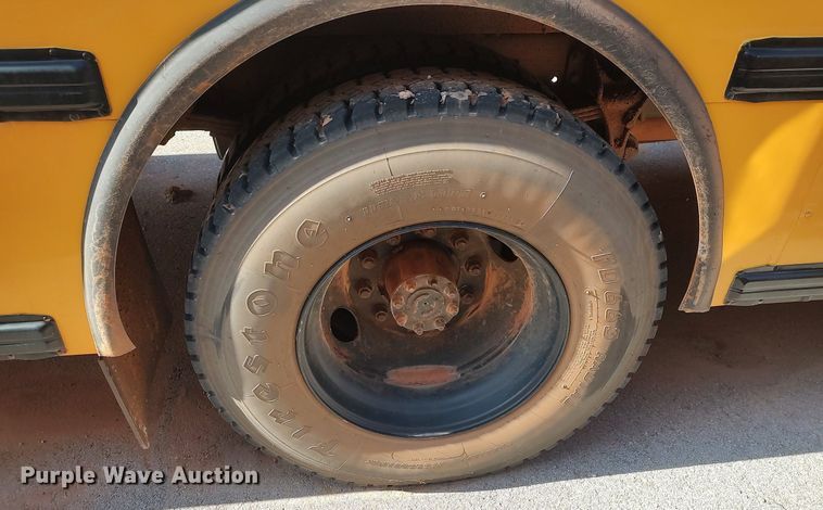 image for item MM9806 2012 International  school bus