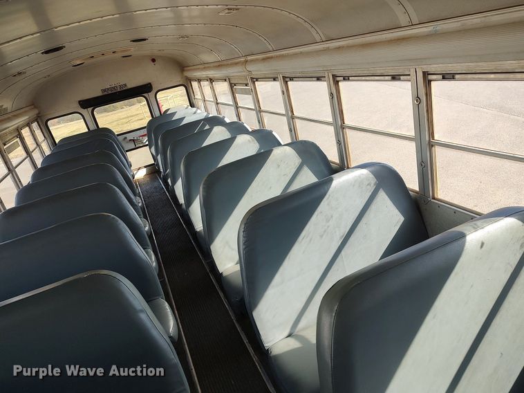 image for item MM9807 2006 Blue Bird  school bus