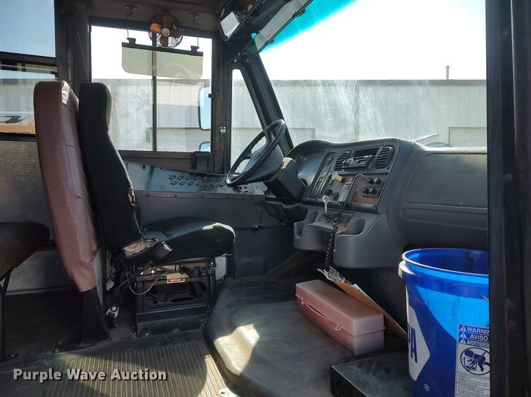 image for item MM9808 2008 Thomas  school bus