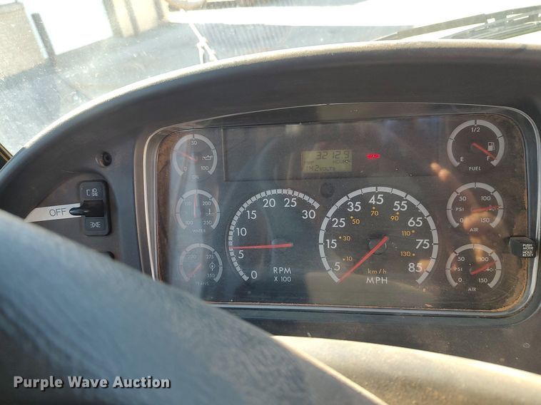 image for item MM9808 2008 Thomas  school bus