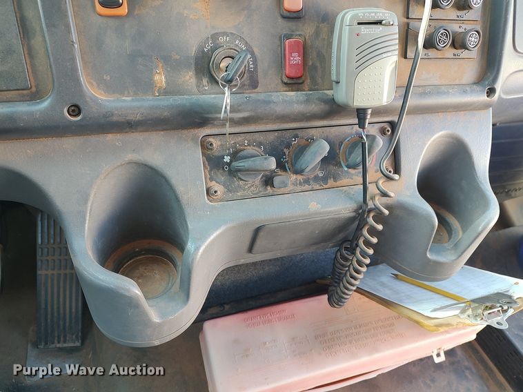 image for item MM9808 2008 Thomas  school bus