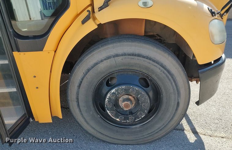 image for item MM9808 2008 Thomas  school bus