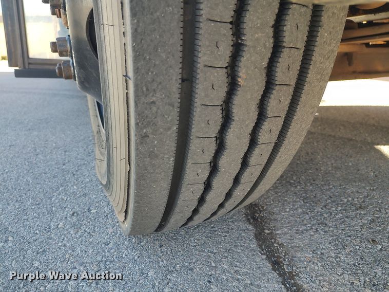 image for item MM9808 2008 Thomas  school bus